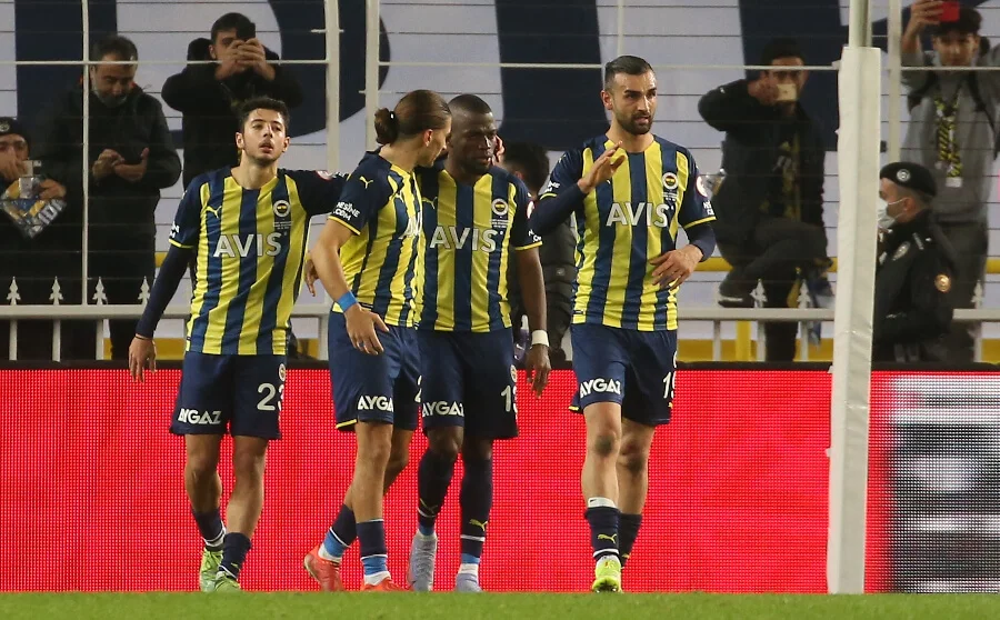 Énner Valencia despide el 2021 con GOL en la victoria de Fenerbahce 1 Énner Valencia despide el 2021 con GOL en la victoria de Fenerbahce