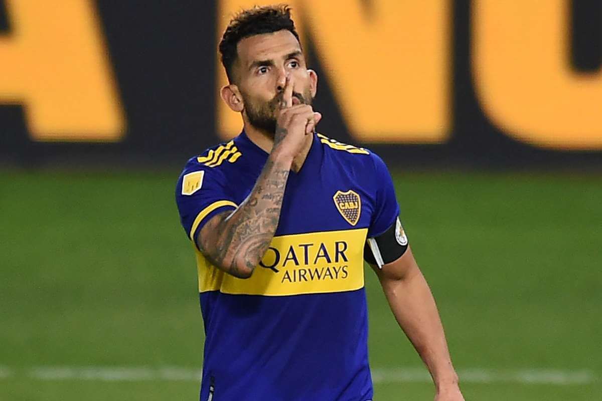 ¿Puede Carlos Tévez jugar toda la temporada 2022 en Barcelona SC