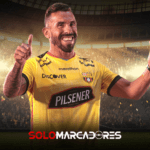 Carlos Tévez ya fue presentado y se puso la nueva camiseta de Barcelona SC