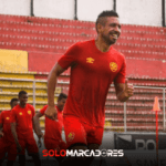 Con doblete de Víctor Figueroa, Aucas venció a Universitario en su fiesta 4 Con doblete de Víctor Figueroa, Aucas venció a Universitario en su fiesta