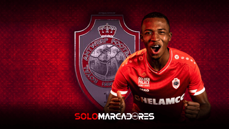 El ecuatoriano William Pacho fue oficializado en el Royal Antwerp