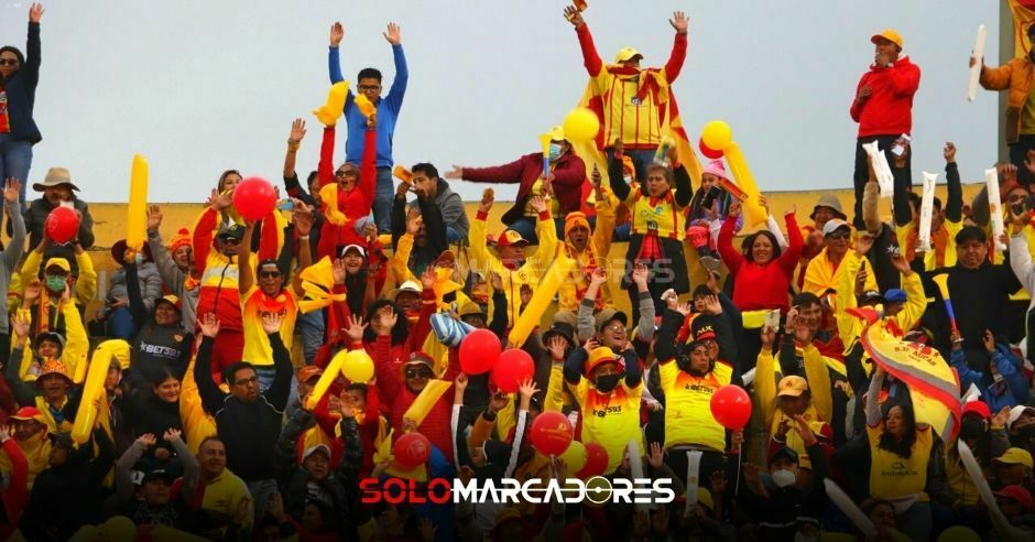 Aucas ya tendría nuevo defensa ante la salida de Ricardo Adé