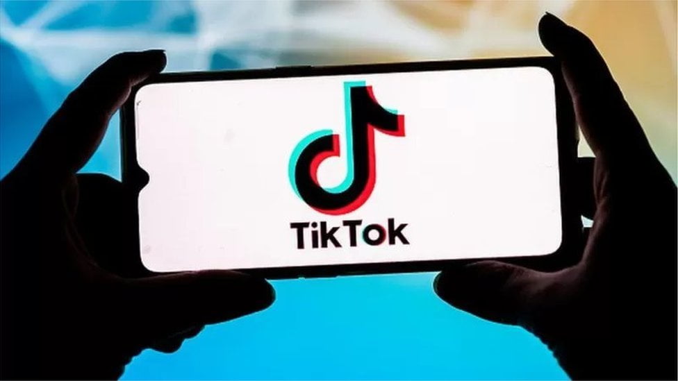 TikTok cambia y permitirá ver vídeos en horizontal y en full screen