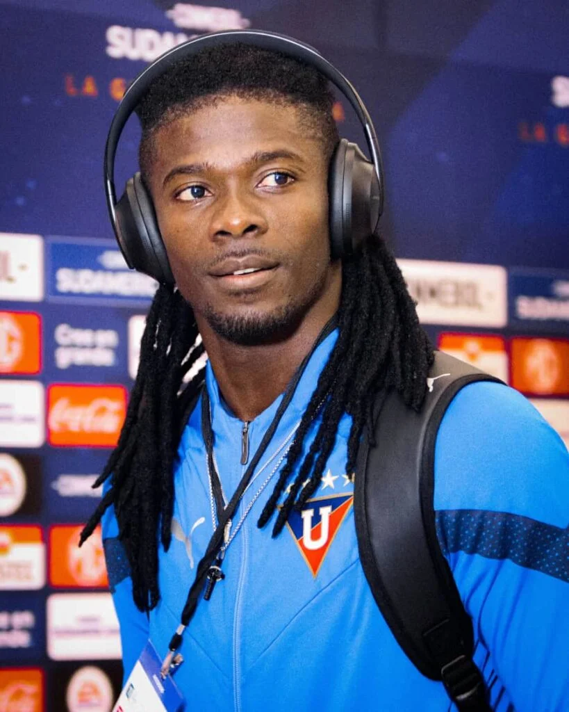 Liga de Quito Pierde a su estrella Ricardo Adé para los próximos dos partidos cruciales