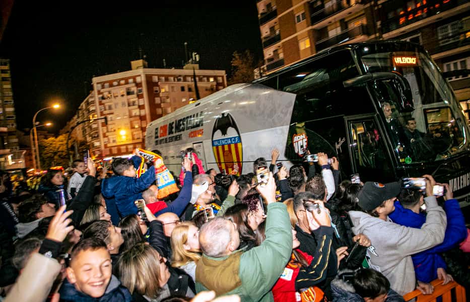 El Valencia CF no podrá abrir la grada de animación en el crucial partido contra el Espanyol