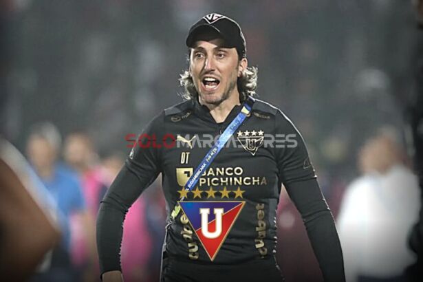 ¿Luis Zubeldía y Paolo Guerrero fuera de LDU de Quito en 2024