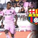 Barcelona SC se refuerza su mediocampo: Dixon Arroyo, la nueva pieza del Ídolo 4 Dixon Arroyo refuerza el mediocampo de Barcelona SC