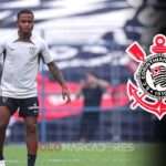 Contratiempo en Brasil: Diego Palacios sufre grave lesión en su Debut con Corinthians 4 Diego Palacios sufre grave lesión en su Debut con Corinthians