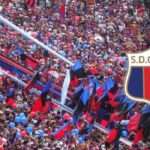 Incidentes en el Olímpico Atahualpa: Hinchas de Deportivo Quito Agreden a Delegación de Vinotinto FC 3 Hinchas de Deportivo Quito Agreden a Delegación de Vinotinto FC