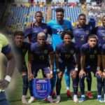 Énner Valencia desconsolado con el penal errado y la eliminación de La Tri 3 Énner Valencia desconsolado con el penal errado y la eliminación de La Tri