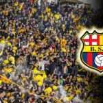 Hinchas de Barcelona SC se cansan y cargan contra los Jugadores tras la Derrota ante Independiente Juniors 3 Hinchas de Barcelona SC se cansan y cargan contra los Jugadores tras la Derrota ante Independiente Juniors