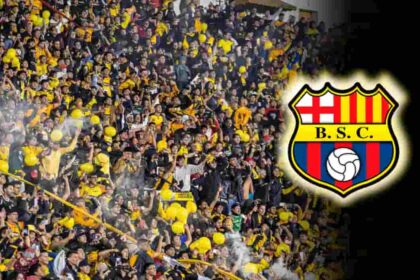 Hinchas de Barcelona SC se cansan y cargan contra los Jugadores tras la Derrota ante Independiente Juniors