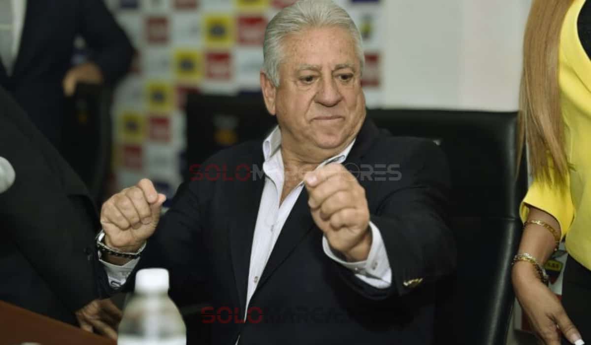 Luis Chiriboga ex Presidente de la FEF Reaparece y Se Declara Inocente