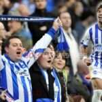 Aficionados del Brighton aclama a Jeremy Sarmiento y otros clubes lo quieren