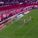 Gran atajada de Hernán Galíndez para mantener a Huracán en la cima 4 Gran atajada de Hernán Galíndez para mantener a Huracán en la cima
