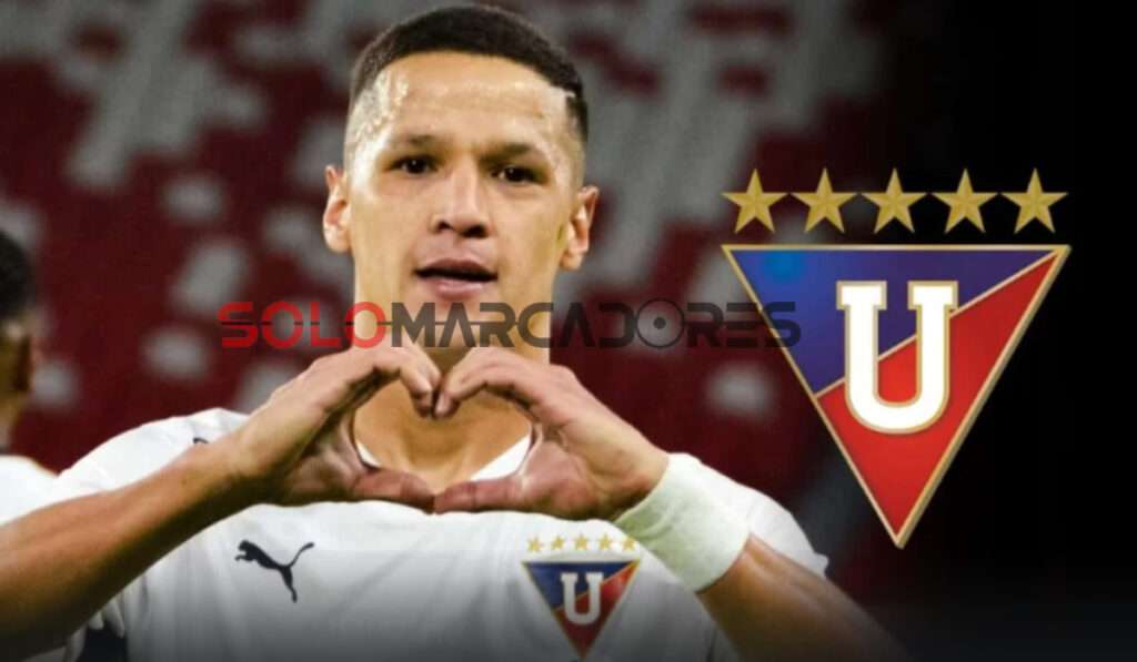 ¿Adiós Álex Arce? La incertidumbre que rodea al goleador de Liga de Quito tras su eliminación de la Sudamericana