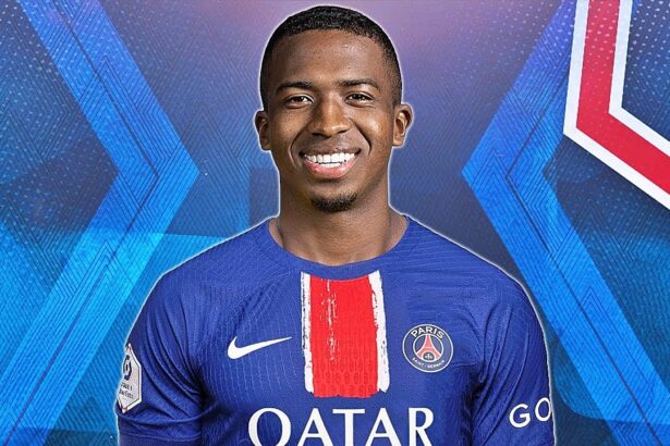 Willian Pacho brilla en el PSG, pero no todos en Francia lo valoran