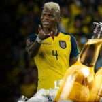 ¿Robert Arboleda y la Tri? El jugador ecuatoriano que podría decirle adiós a la Selección 4 Robert Arboleda y la Tri El jugador ecuatoriano que podría decirle adiós a la Selección