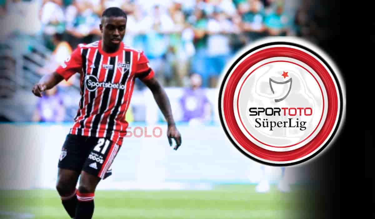 Jhegson Méndez a un paso de Turquía