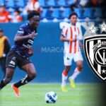 Yaimar Medina se roba el Show y mantiene a IDV en la pelea por el título 3 Yaimar Medina se roba el Show y mantiene a IDV en la pelea por el título