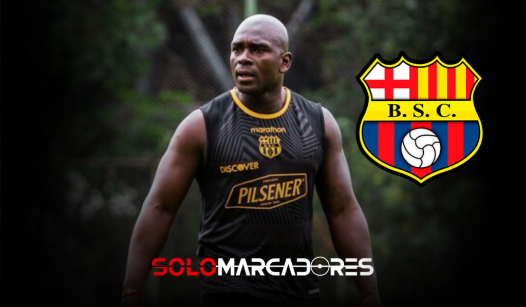 Barcelona SC prepara su estrategia con dudas clave para el Clásico del Astillero ante Emelec 1 Quiénes acompañan a Segundo Castillo en su regreso como DT interino de Barcelona