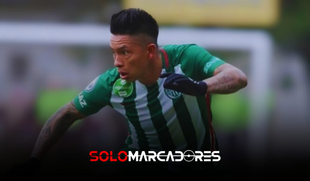 Cristian Ramírez brilla en la paliza del Ferencvaros en la Europa League