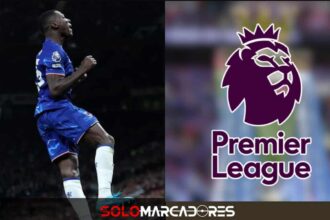 Moises Caicedo Elegido en el Once Ideal de la Premier League por una leyenda