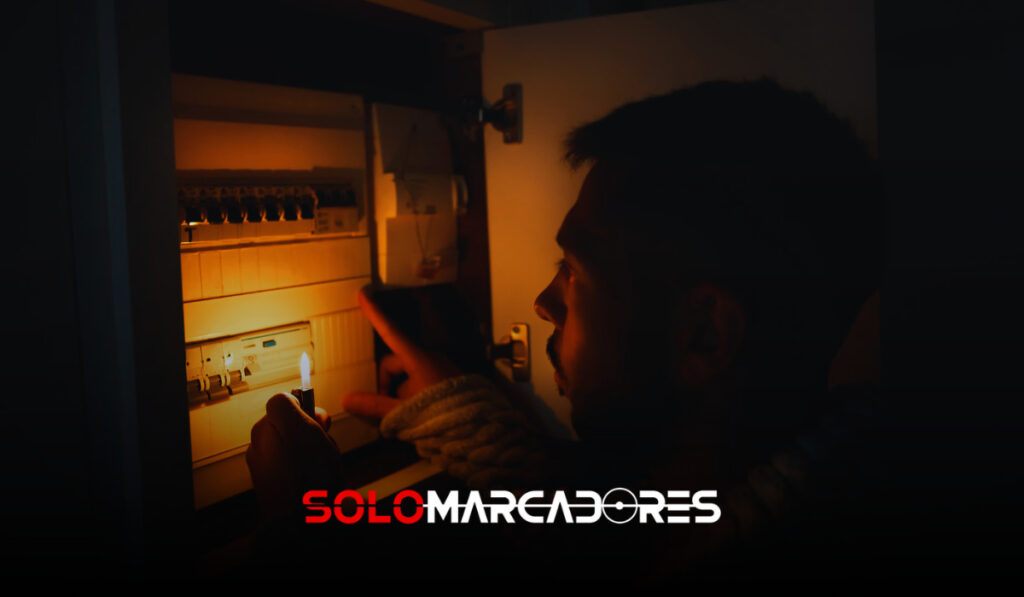 Riesgo de apagones prolongados en Ecuador