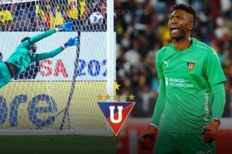 Gran atajada de Alexander Domínguez que salvó a Liga de Quito en la final