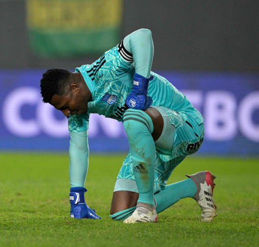 Pedro Ortiz salvó al Bombillo