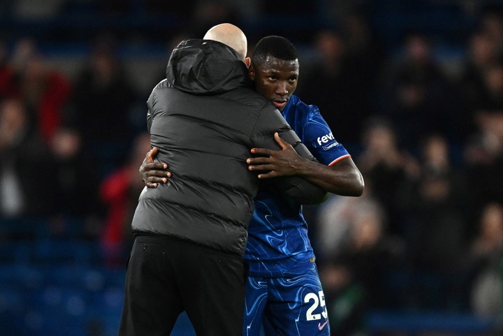 Enzo Maresca no duda en elogiar a Moisés Caicedo: ¿El jugador clave del Chelsea?