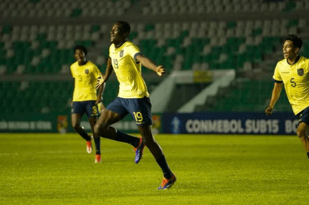 ¿Quién es Juan Riquelme Angulo? El joven futbolista que podría debutar con La Tri