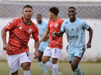 VIDEO |¿Golpe al DT rival? La insólita expulsión que sacude la Serie B ecuatoriana