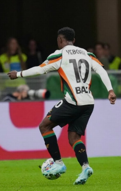 ¡Venezia no se rinde! John Yeboah y su equipo luchan por la permanencia en la Serie A