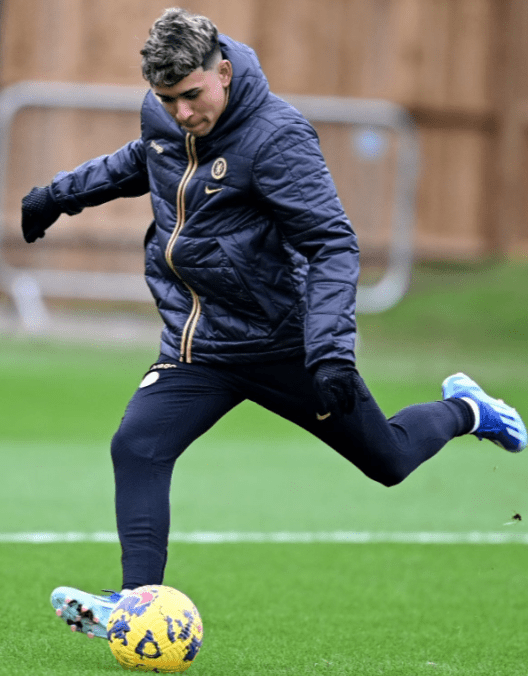 🔵🇪🇨 ¡Chelsea lo sigue de cerca! Beccacece revela detalles sobre la adaptación de Kendry Páez