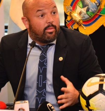 ¡Cambios en el fútbol! Miguel Ángel Loor respalda las nuevas reglas que podrían revolucionar la LigaPro 2 ¡Cambios en el fútbol! Miguel Ángel Loor respalda las nuevas reglas que podrían revolucionar la LigaPro