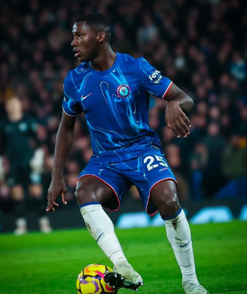 ¡Moisés Caicedo en modo estrella! Un ex Premier League asegura que su fichaje ya está justificado