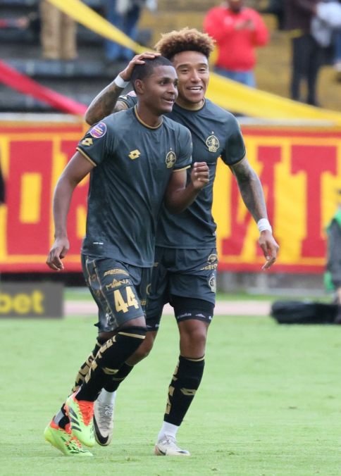 Un debutante de 17 años en Aucas agrava la crisis de El Nacional 1 Un debutante de 17 años en Aucas agrava la crisis de El Nacional