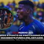 VIDEO |💣🌍Washington Corozo no soportó los insultos y casi golpea a un hincha tras fallar un penal ante Macará 4 Washington Corozo no soportó los insultos y casi golpea a un hincha