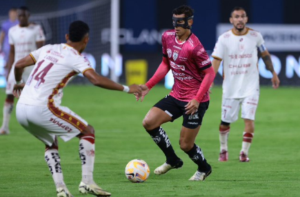 🔴 “Es momento de poner la cara”: La dura reflexión de Norberto Araujo tras el desastre del Deportivo Cuenca ante IDV