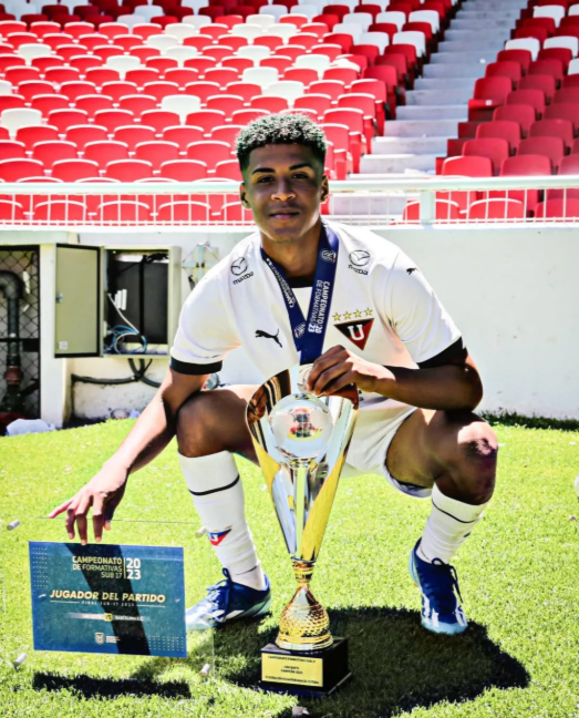 ¿Por qué Vitamina no pone a los juveniles? La respuesta que pocos esperaban 2 ¿Por qué Vitamina no pone a los juveniles? La respuesta que pocos esperaban