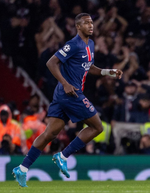 ¿Fracaso en medio del éxito? El PSG, con el ecuatoriano Willian Pacho como titular, perdió su invicto