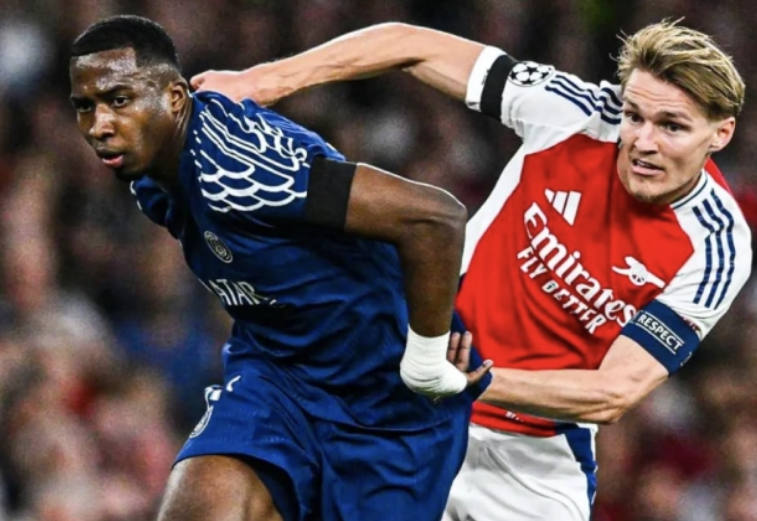 ¿El mejor defensa ecuatoriano del momento? Willian Pacho deslumbra en Londres y deja al PSG a un paso de la gloria