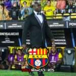 El look de Segundo Castillo en la Copa Libertadores: Elegancia bajo la lluvia 3 El Look de Segundo Castillo en la Copa Libertadores