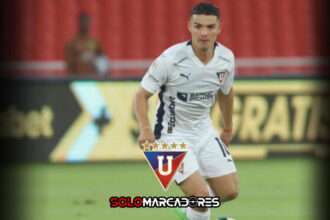 La charla de Vitamina que encendió a LDU y a Alexander Alvarado