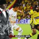 Mucho traje, poco fútbol: Segundo Castillo bajo fuego por el bajón de Barcelona SC 3 Mucho traje, poco fútbol