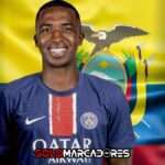 Willian Pacho emociona a Europa: así celebró con la bandera del Ecuador tras coronarse campeón en Francia 4 Willian Pacho emociona a Europa