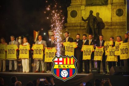 Barcelona SC rindió tributo a sus presidentes campeones