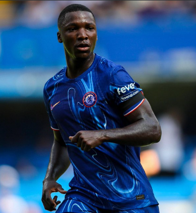 ¿Cambio de rol para Moisés Caicedo? La derrota que obliga al Chelsea a no fallar más