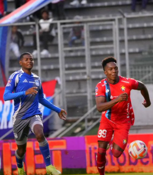 El Nacional respira y deja a Emelec al borde del abismo